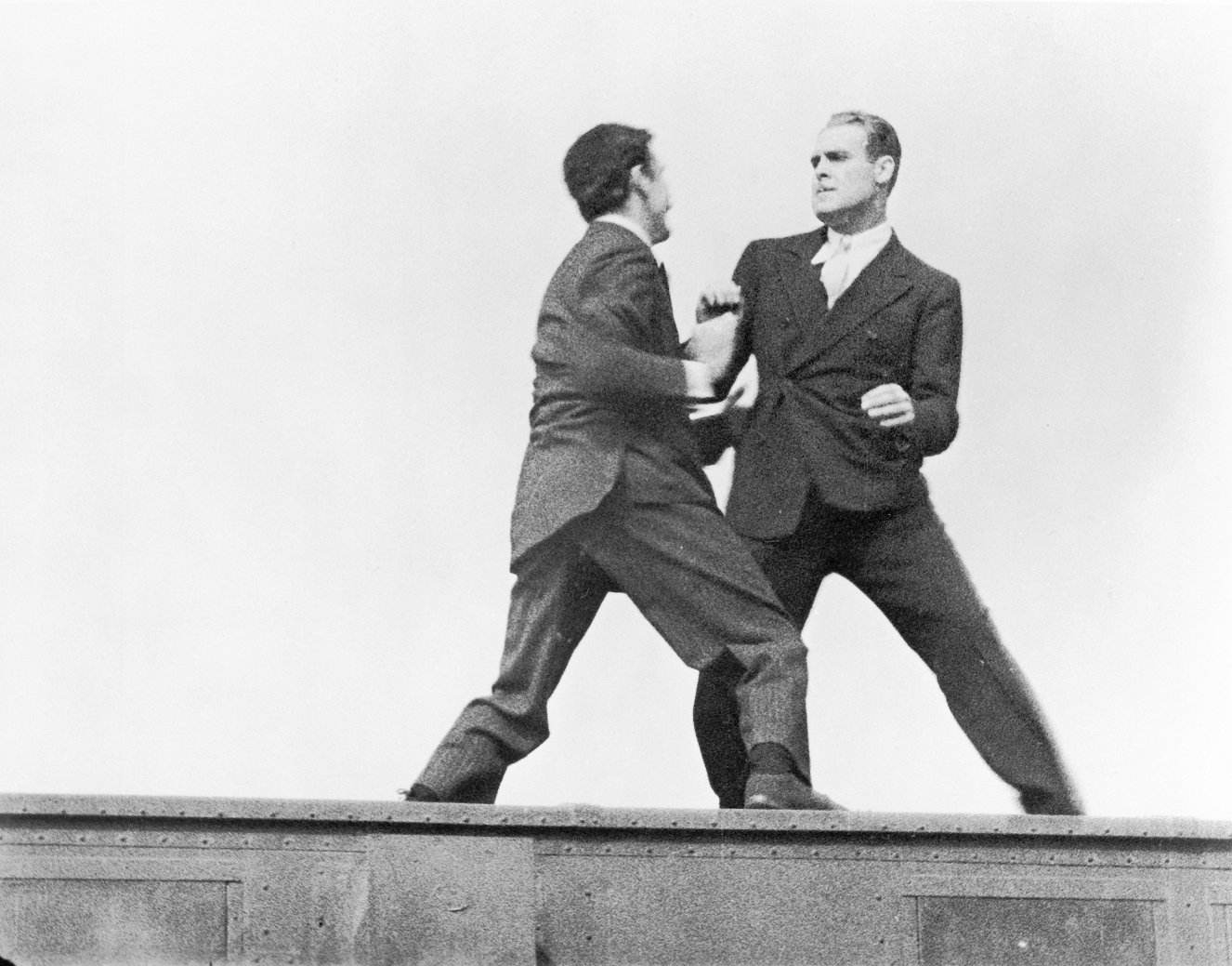 Speed Limited (1935) | Tvůrci | ČSFD.sk