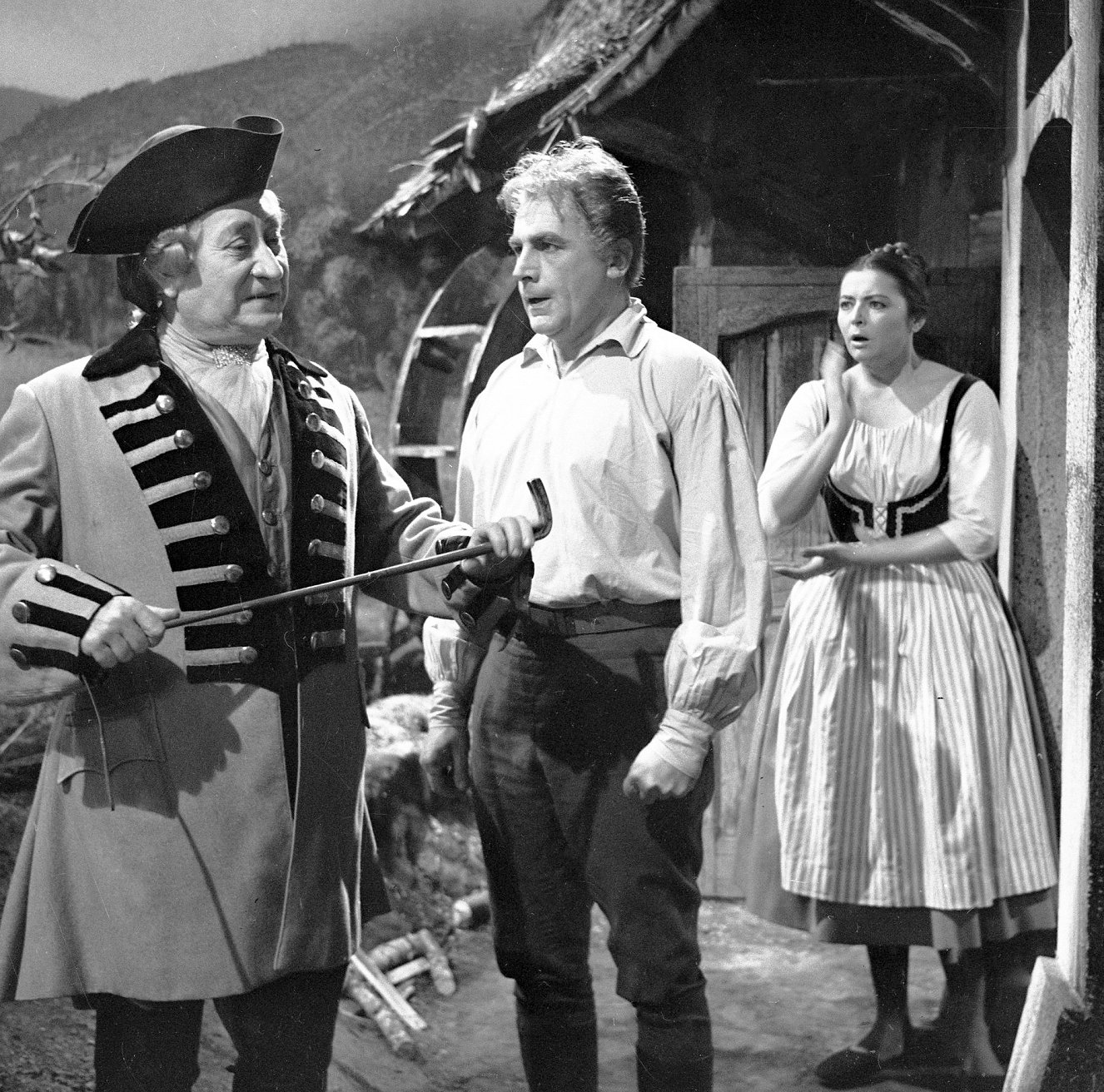 Lucerna (1960) ČSFD.cz