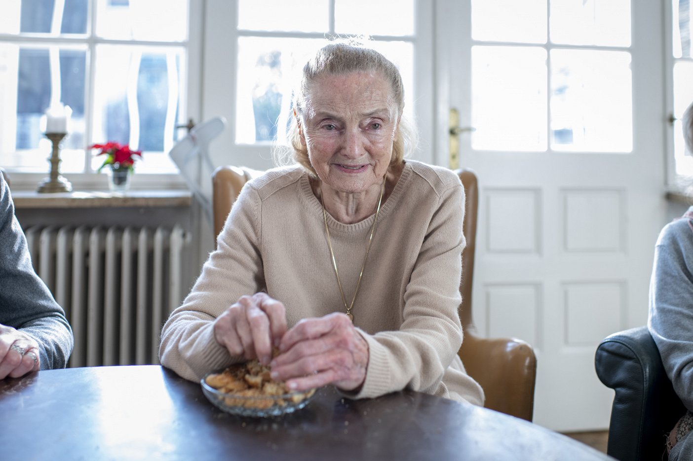 Erni Mangold Galerie Z filmu ČSFD.cz