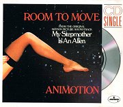 My Stepmother is an Alien: Room to Move