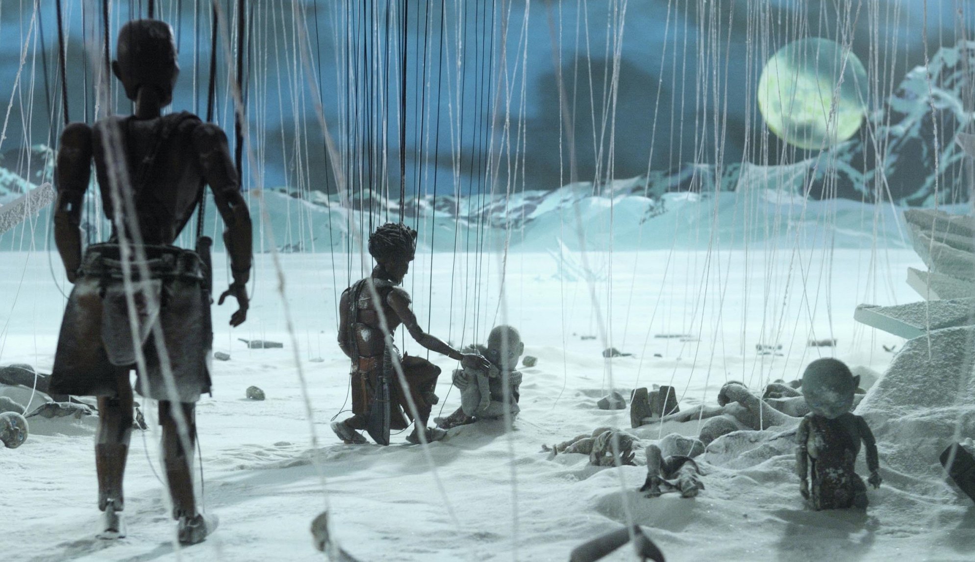Strings (2004) | ČSFD.cz