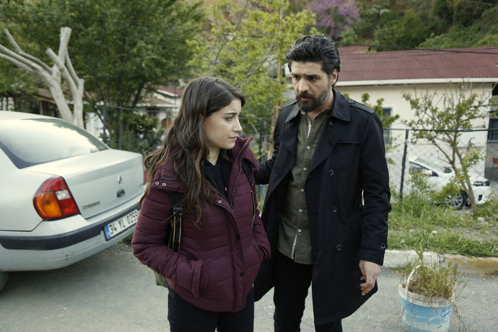 Наша история 1 1 русском языке. Хазал кая. Хазал кая. Наша история 1 1 русском языке. Серра пиринч.