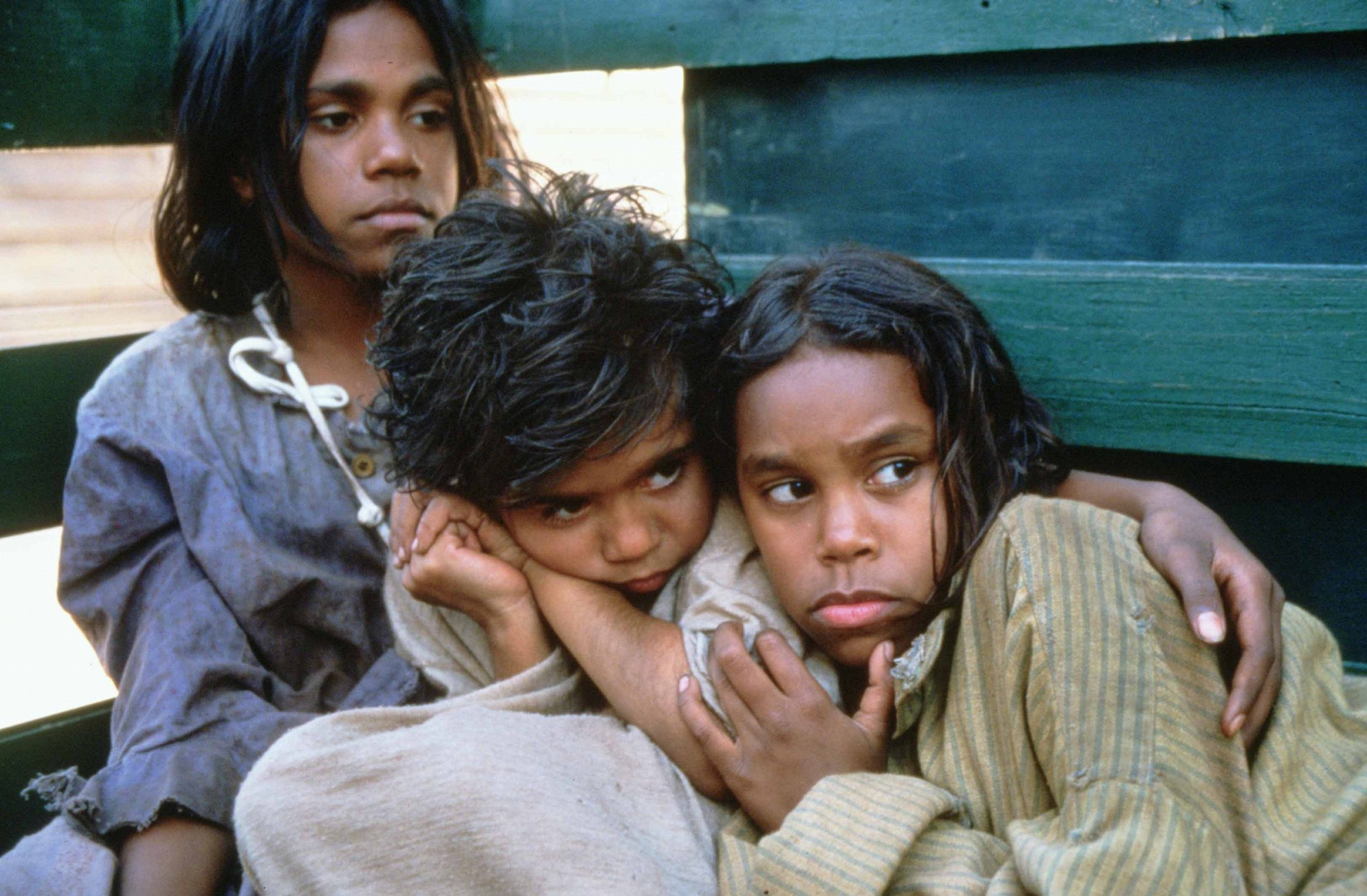 follow rabbit proof fence