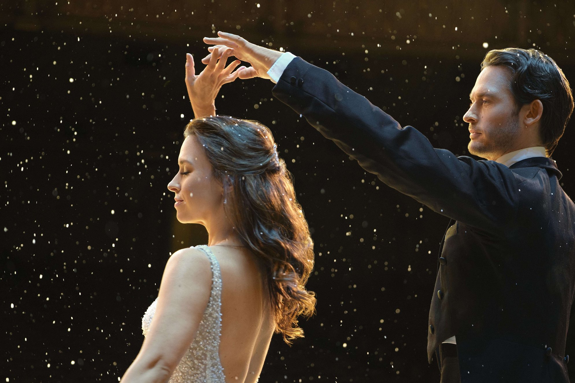 The Christmas Waltz (2020) | Galerie - Z filmu | ČSFD.cz