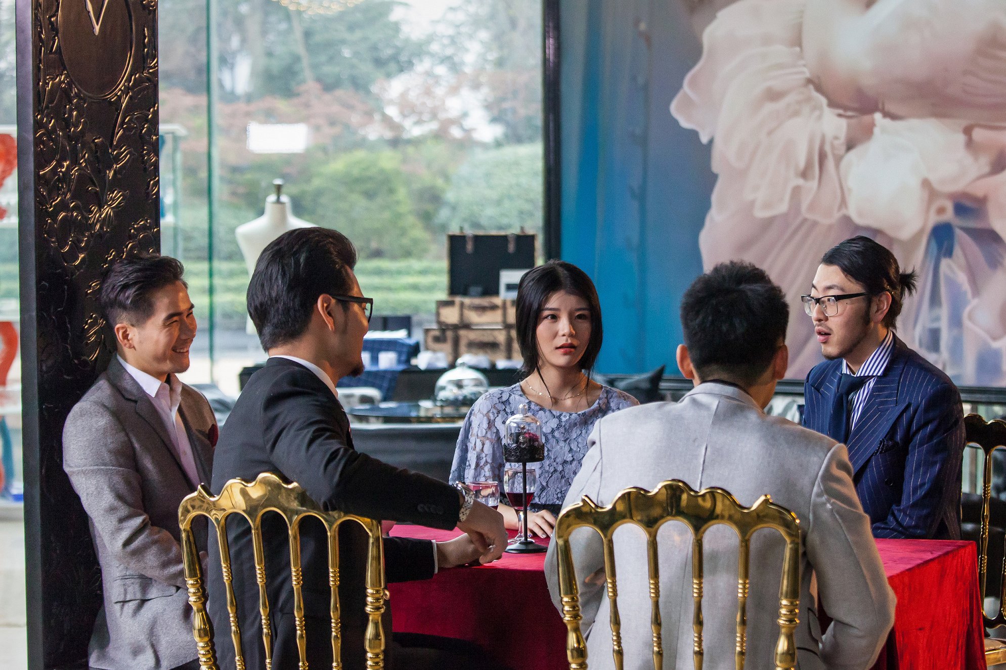 166226458_37d12e.jpg