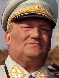 Hein Riess | ČSFD.cz