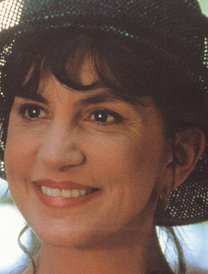 Mercedes Ruehl | ČSFD.cz