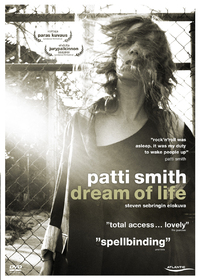 Patti Smith: Dream of Life (2008) | Cinematheque | ČSFD.cz