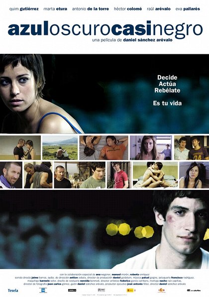Re: Všechny polohy lásky / Azul oscuro casi negro (2006)