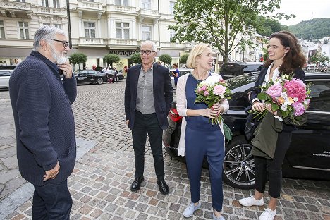 Arrival at the Karlovy Vary International Film Festival on June 30, 2017 - James Newton Howard - Événements