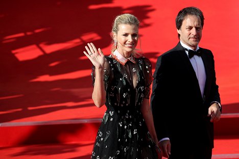 Arrival at the Opening Ceremony of the Karlovy Vary International Film Festival on June 30, 2017 - Daniela Peštová - De eventos