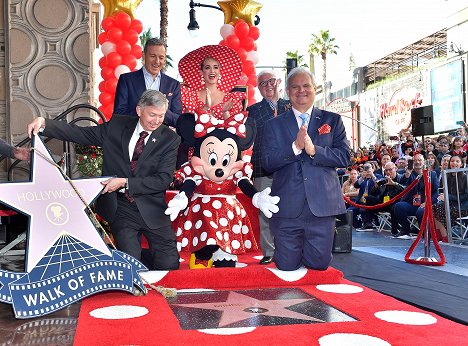 Katy Perry attends ceremony for Minnie Mouse as she receives Star on Hollywood Walk of Fame in Celebration of her 90th Anniversary at El Capitan Theatre on January 22, 2018 in Los Angeles, California. - Robert A. Iger, Katy Perry
