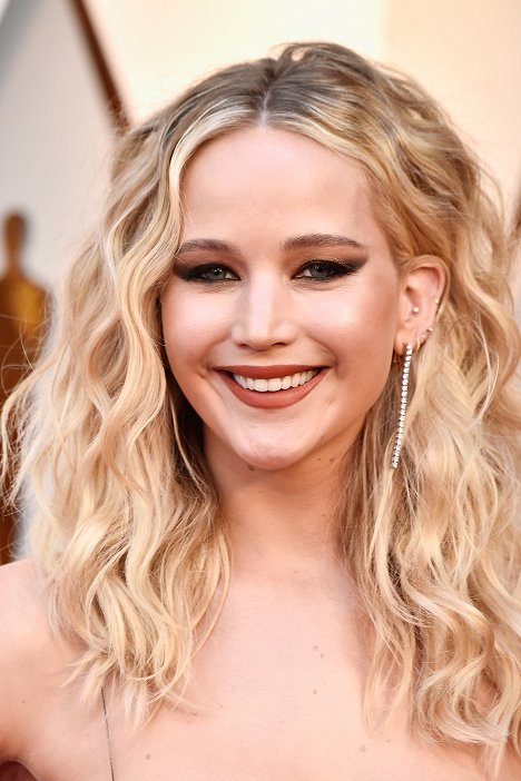 Jennifer Lawrence attends the 90th Annual Academy Awards at Hollywood & Highland Center on March 4, 2018 in Hollywood, California. - Jennifer Lawrence - Z akcí