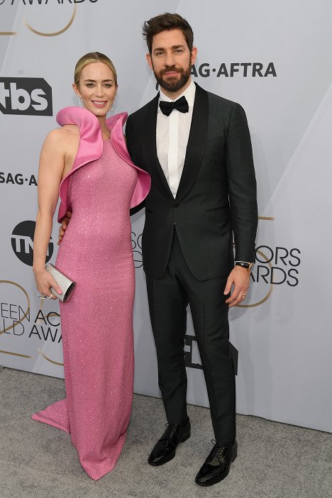 Emily Blunt and John Krasinski attend the 25th Annual Screen Actors Guild Awards at The Shrine Auditorium on January 27, 2019 in Los Angeles, California - Emily Blunt, John Krasinski - Events