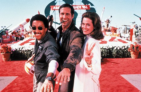 Gregory Hines, Chevy Chase, Sigourney Weaver - Deal of the Century - Filmfotos