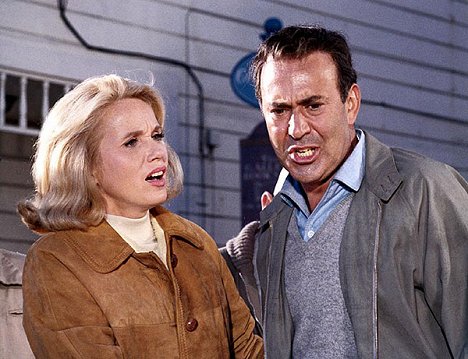 Eva Marie Saint, Carl Reiner - The Russians Are Coming! The Russians Are Coming! - Photos