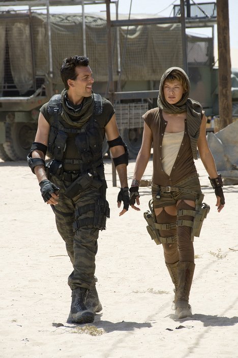 Oded Fehr, Milla Jovovich - Resident Evil: Zagłada - Z filmu
