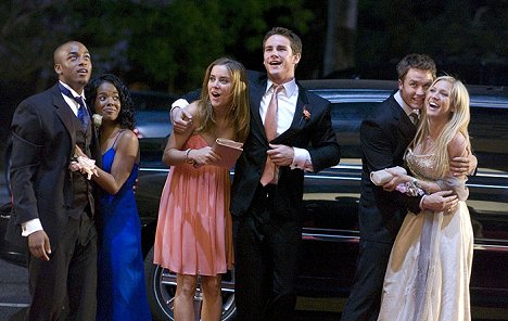 Dana Davis, Jessica Stroup, Scott Porter, Brittany Snow - Prom Night - Do filme