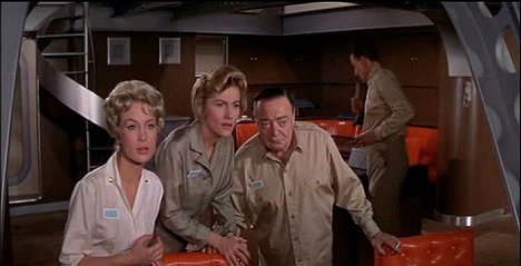 Barbara Eden, Joan Fontaine, Peter Lorre - Voyage to the Bottom of the Sea - Photos