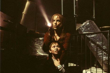 Emma Caulfield Ford, Lee Cormie - Darkness Falls - Photos