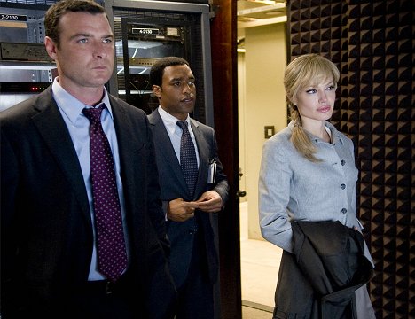 Liev Schreiber, Chiwetel Ejiofor, Angelina Jolie - Salt - Film