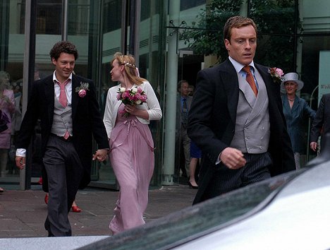 Toby Stephens - The Best Man - Photos