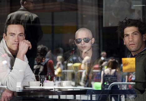 Chris Klein, Elijah Wood, Jon Bernthal - Day Zero - Kuvat elokuvasta