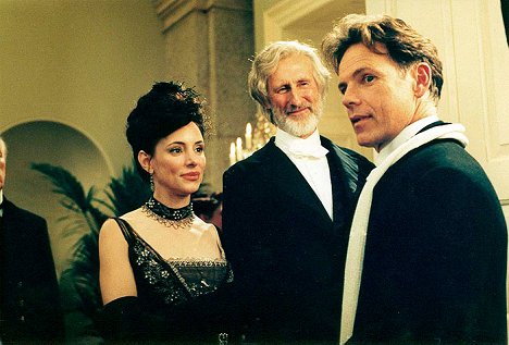 Madeleine Stowe, James Cromwell, Bruce Greenwood - The Magnificent Ambersons - Photos