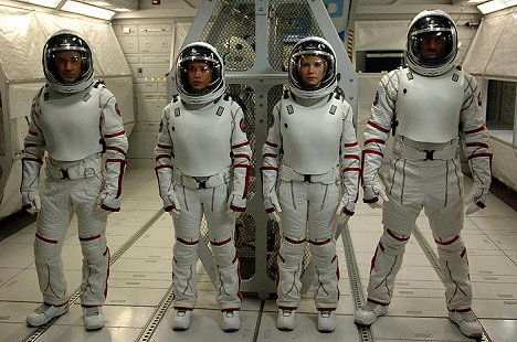 Ron Livingston, Christina Cox, Laura Harris, Malik Yoba - Defying Gravity - Fear - De la película