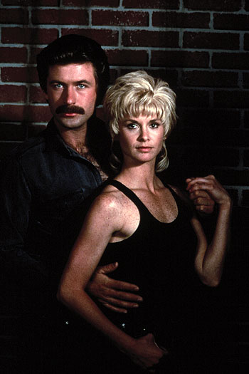 Alec Baldwin, Stephanie Zimbalist - Love on the Run - De la película