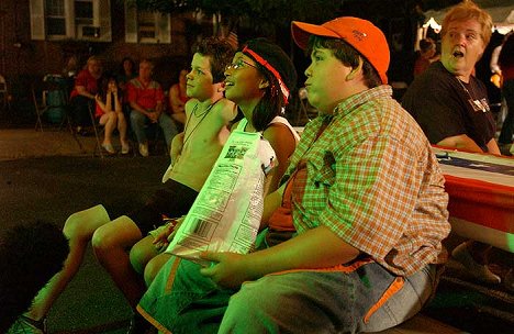 Conor Donovan, Zoe Weizenbaum, Jesse Camacho - El fin De La Inocencia - De la película