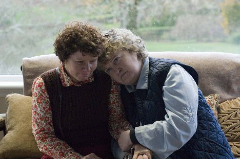 Imelda Staunton, Brenda Fricker - How About You - Film