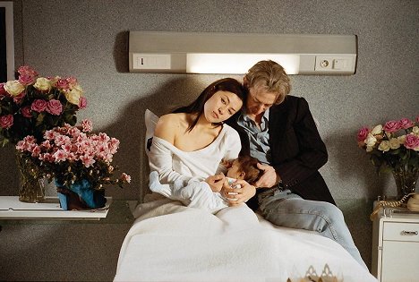 Mylène Jampanoï, Eric Elmosnino - Gainsbourg - Der Mann, der die Frauen liebte - Filmfotos