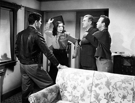 Farley Granger, Helen Craig, Howard Da Silva, Jay C. Flippen - Im Schatten der Nacht - Filmfotos