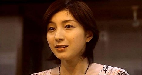 Rjóko Hirosue - Little DJ: Čiisa na koi no monogatari - Z filmu