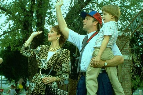 Amy Yasbeck, John Ritter, Michael Oliver - Problem Child - Photos