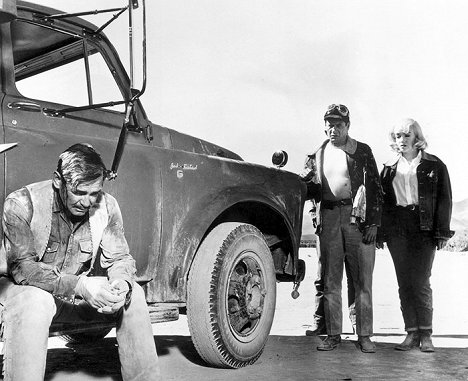 Clark Gable, Eli Wallach, Marilyn Monroe - Mustangové - Z filmu