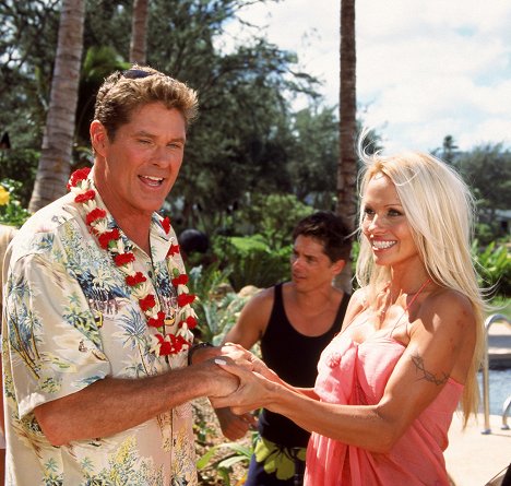 David Hasselhoff, Pamela Anderson - Baywatch: Hawaiian Wedding - Photos