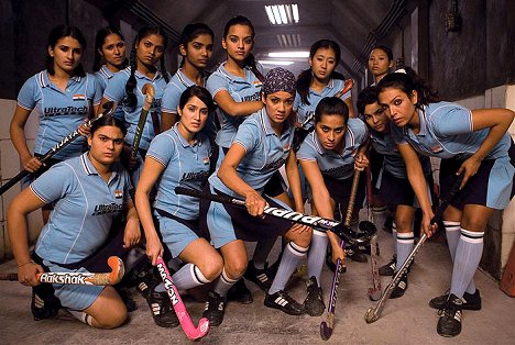 Arya Menon, Seema Azmi, Tanya Abrol, Sagarika Ghatge, Vidya Malvade, Shubhi Mehta, Chitrashi Rawat, Shilpa Shukla - Chak De! India - Ein unschlagbares Team - Filmfotos