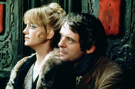 Goldie Hawn, Anthony Hopkins - The Girl from Petrovka - Filmfotos