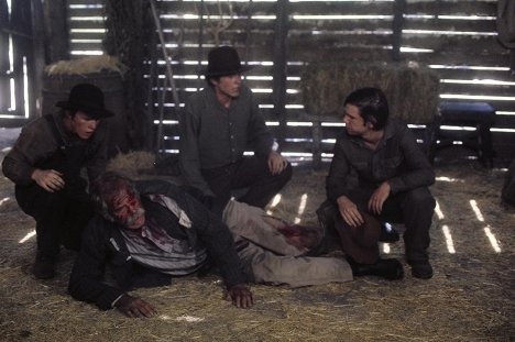 Ron Howard, Lee Marvin, Gary Grimes, Charles Martin Smith - Du sang dans la poussière - Film
