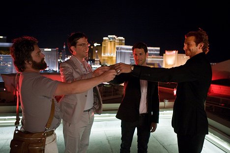 Zach Galifianakis, Ed Helms, Justin Bartha, Bradley Cooper - Hangover - Filmfotos