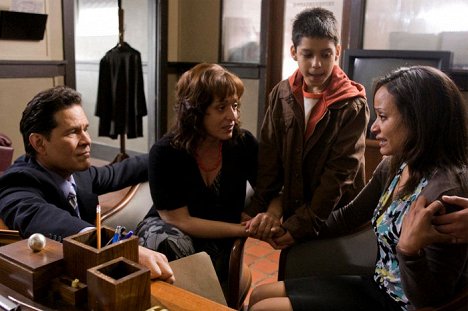 A Martinez, Marlene Forte, Judy Reyes - Ztracená: Pravdivý příběh Delimar - Z filmu