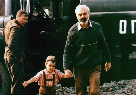 Andrei Chalimon, Zdeněk Svěrák - Kolya - De la película