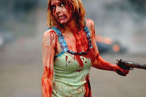 Jenny Wade - Krvavá hostina 2: Masakr - Z filmu
