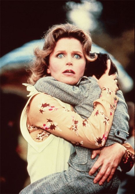 Lee Remick - The Omen - Photos