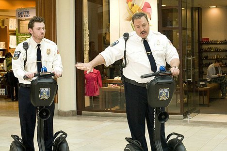 Keir O'Donnell, Kevin James - Policajt ze sámošky - Z filmu