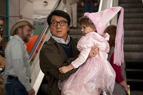 Jackie Chan, Alina Foley - El super canguro - De la película