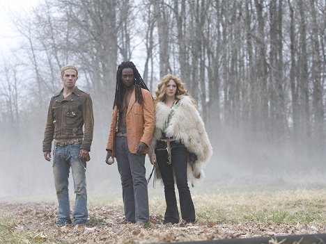 Cam Gigandet, Edi Gathegi, Rachelle Lefevre - Twilight - Bis(s) zum Morgengrauen - Filmfotos