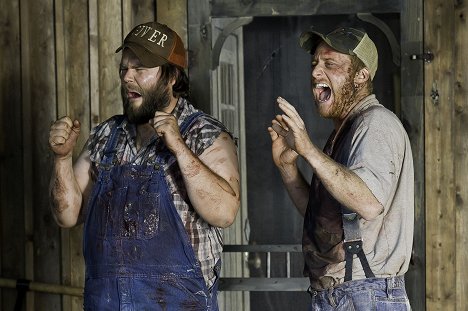 Tyler Labine, Alan Tudyk - Tucker & Dale vs. Evil - Kuvat elokuvasta